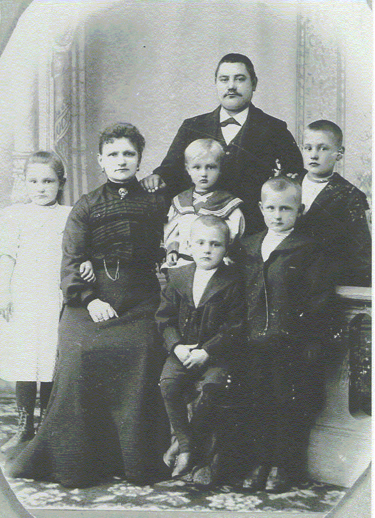 Marcher familie ca 1903